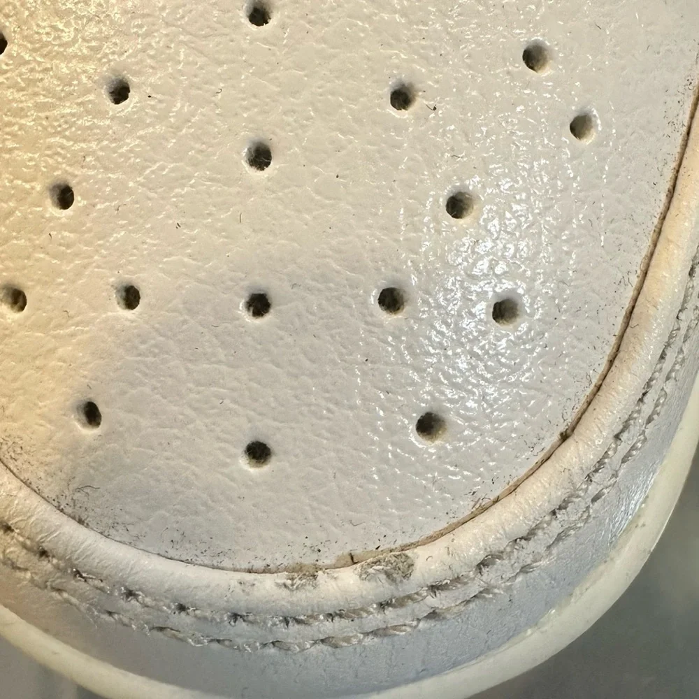 Jordan 1 Retro Mid